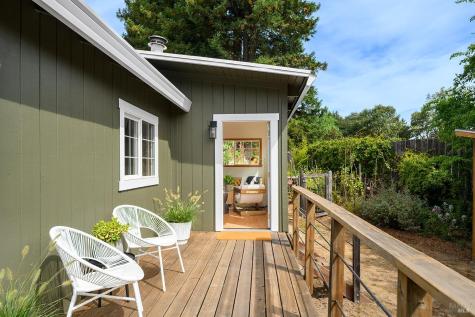 13190 Dupont Road Sebastopol CA 95472