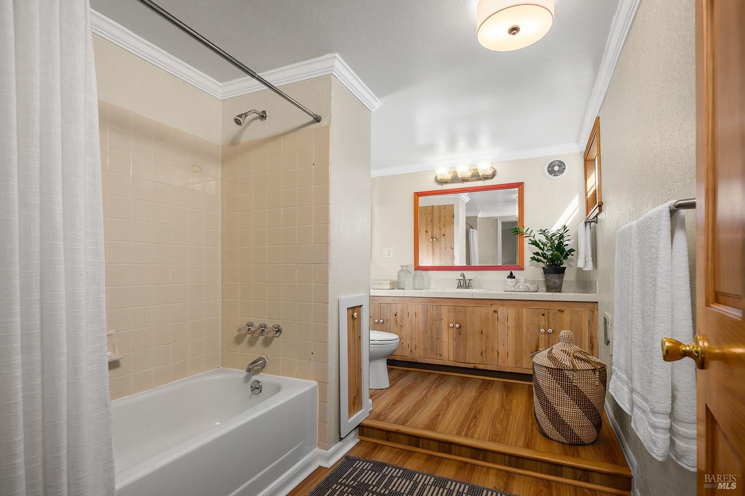 13190 Dupont Road Sebastopol CA 95472
