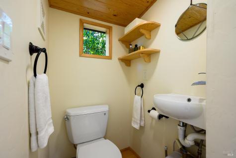 13190 Dupont Road Sebastopol CA 95472