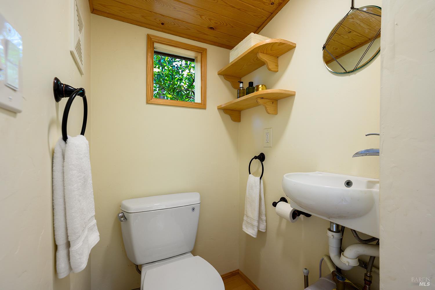 13190 Dupont Road Sebastopol CA 95472