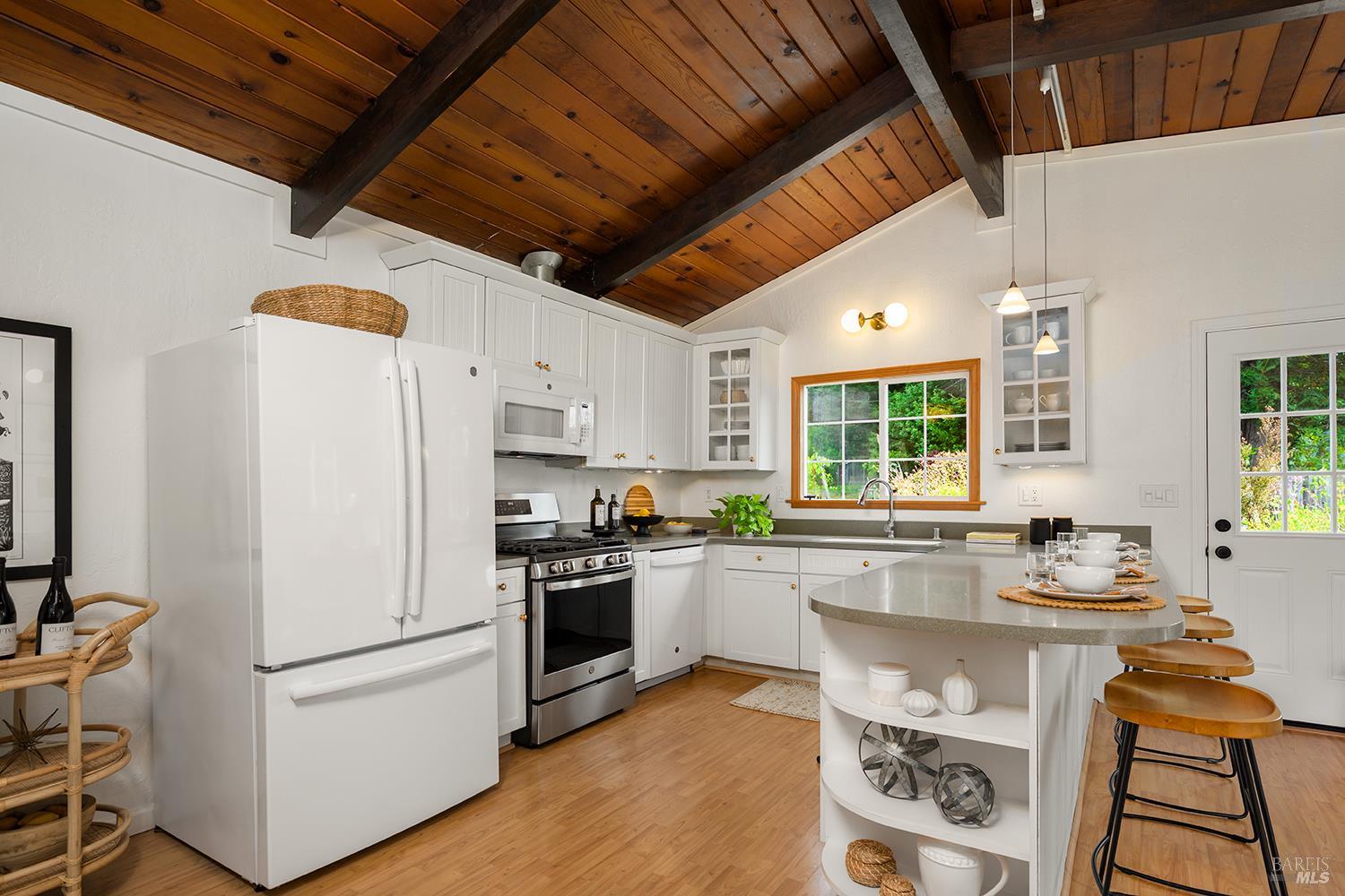 13190 Dupont Road Sebastopol CA 95472