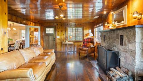 2267 Westside Road Healdsburg CA 95448