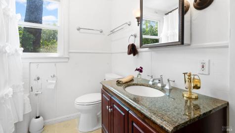 2267 Westside Road Healdsburg CA 95448