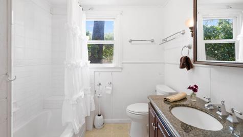 2267 Westside Road Healdsburg CA 95448