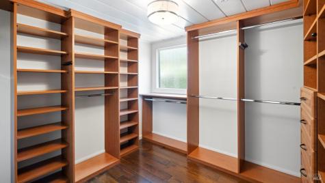 2267 Westside Road Healdsburg CA 95448