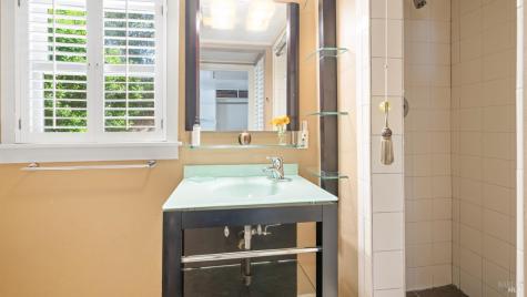 2267 Westside Road Healdsburg CA 95448