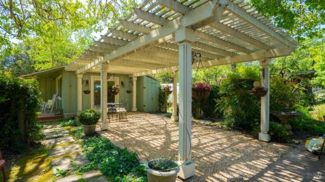 2267 Westside Road Healdsburg CA 95448