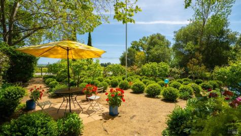 2267 Westside Road Healdsburg CA 95448