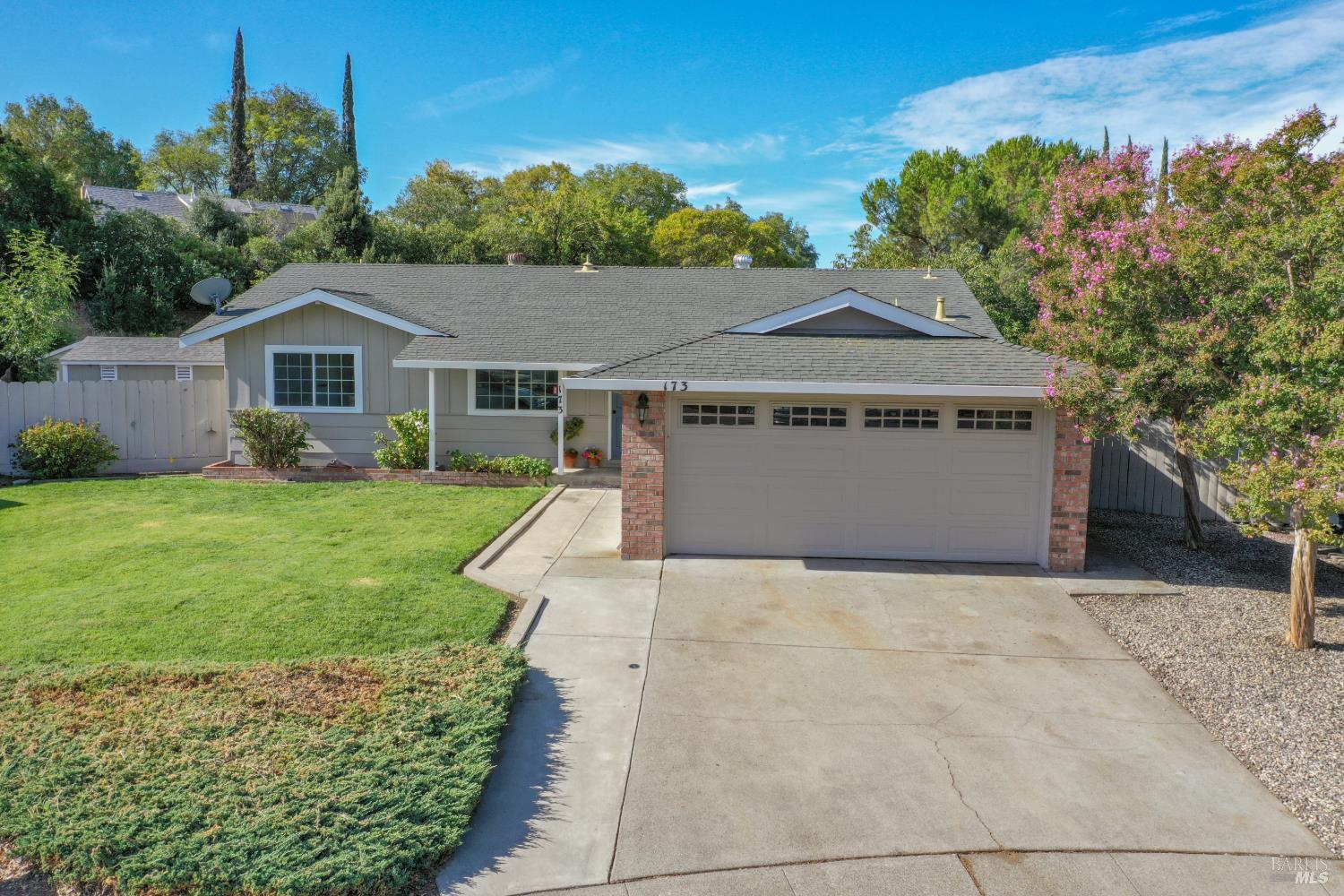 173 Santana Drive Vacaville CA 95687