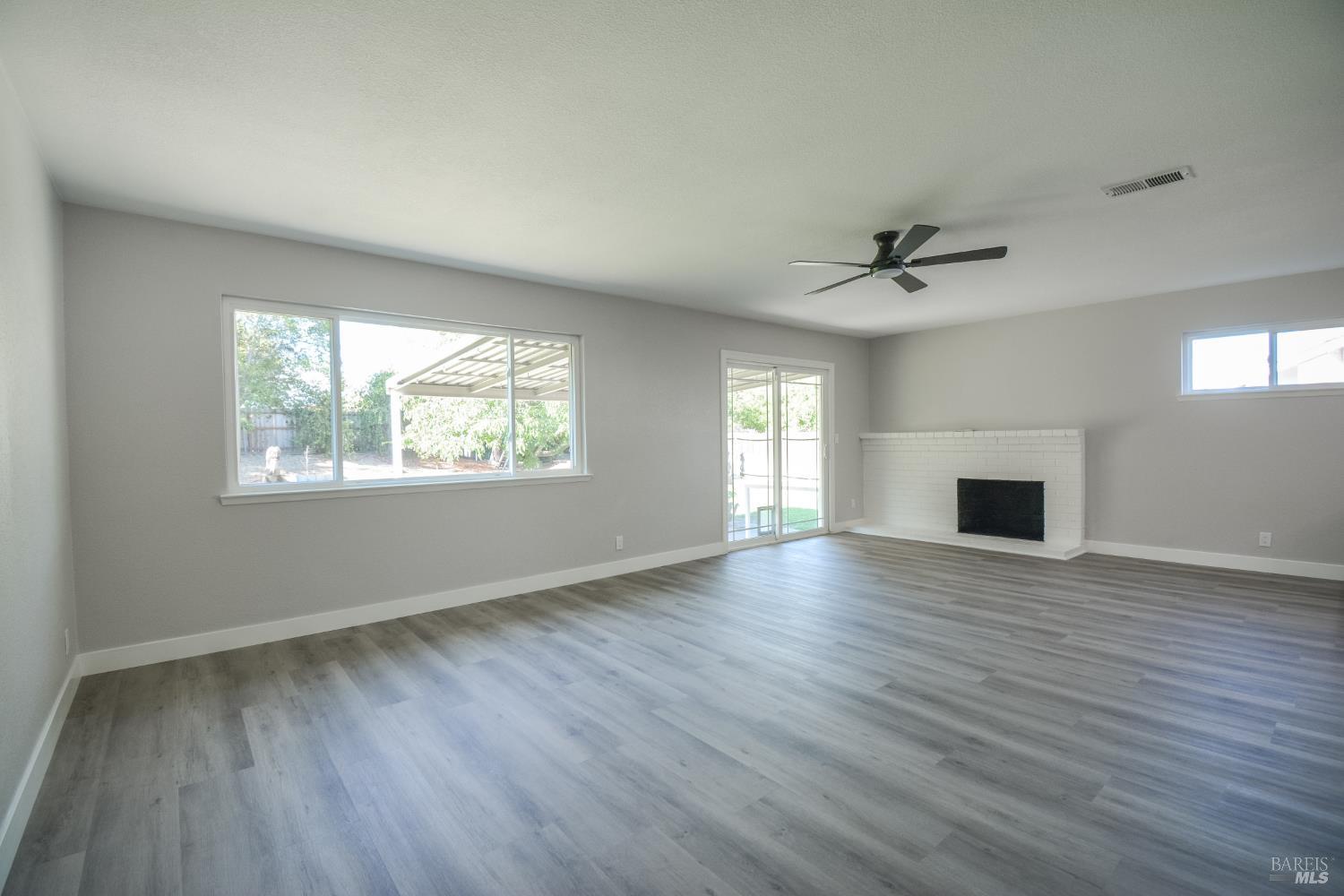 173 Santana Drive Vacaville CA 95687