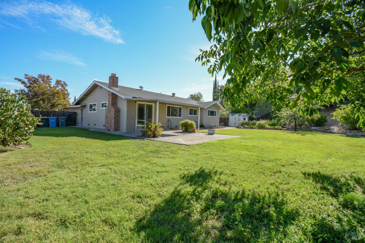 173 Santana Drive Vacaville CA 95687