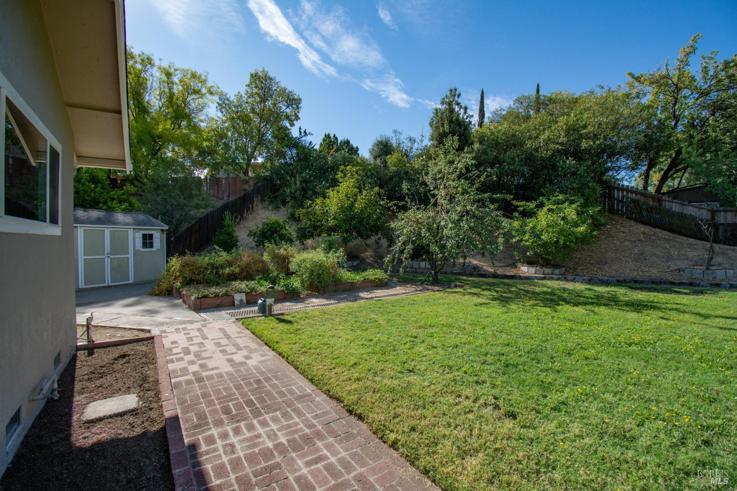173 Santana Drive Vacaville CA 95687