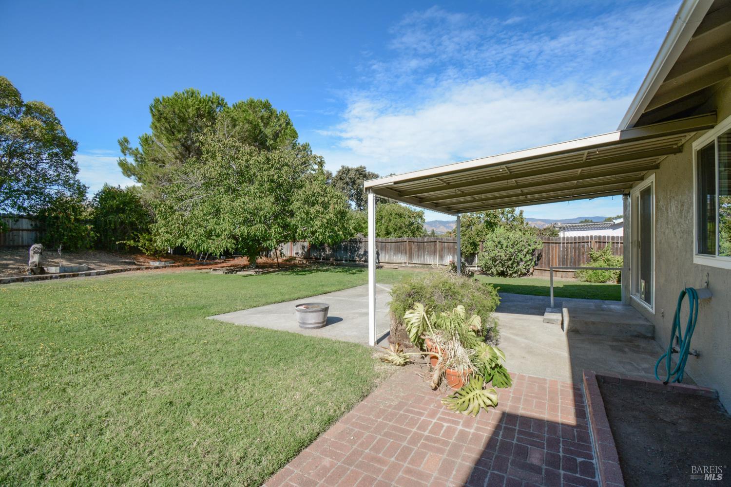 173 Santana Drive Vacaville CA 95687