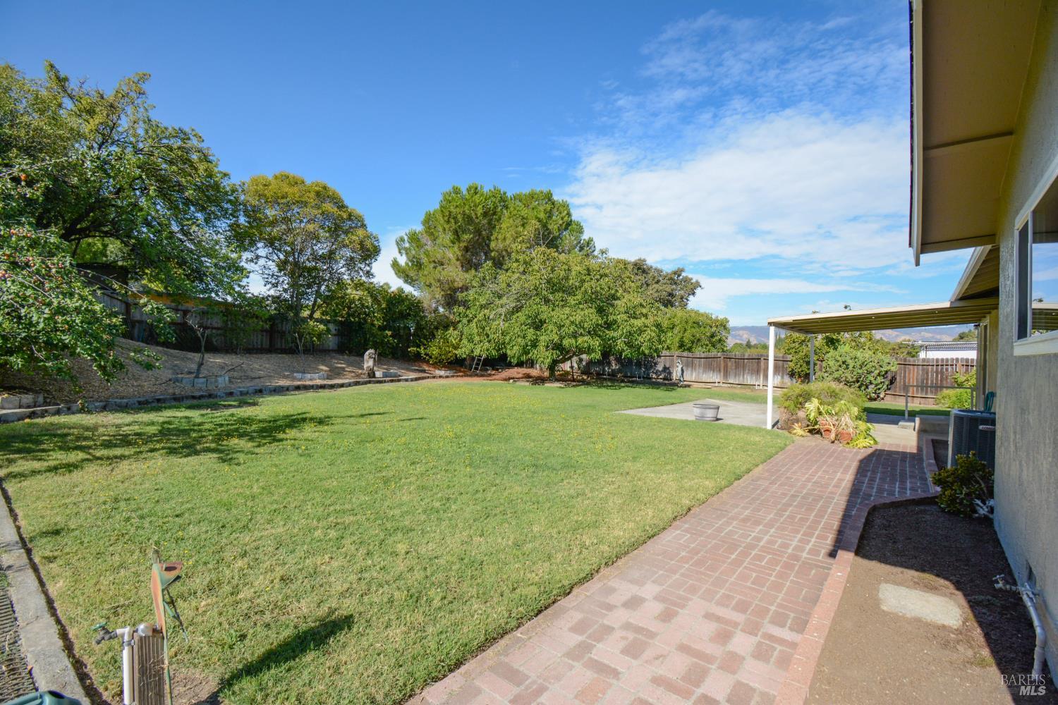 173 Santana Drive Vacaville CA 95687