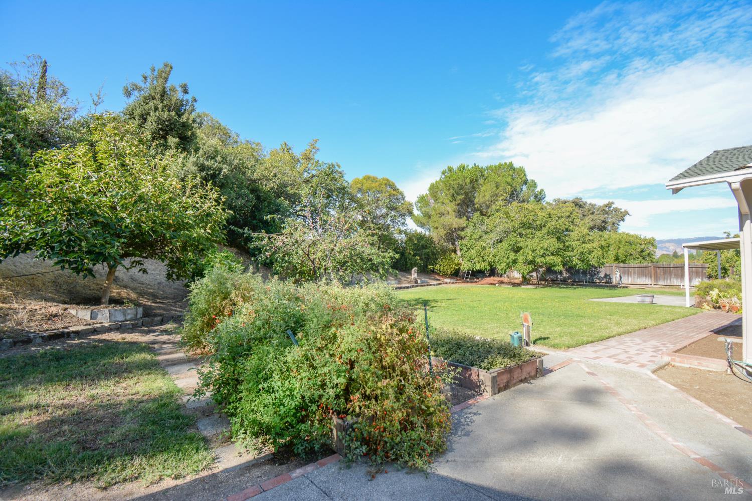 173 Santana Drive Vacaville CA 95687