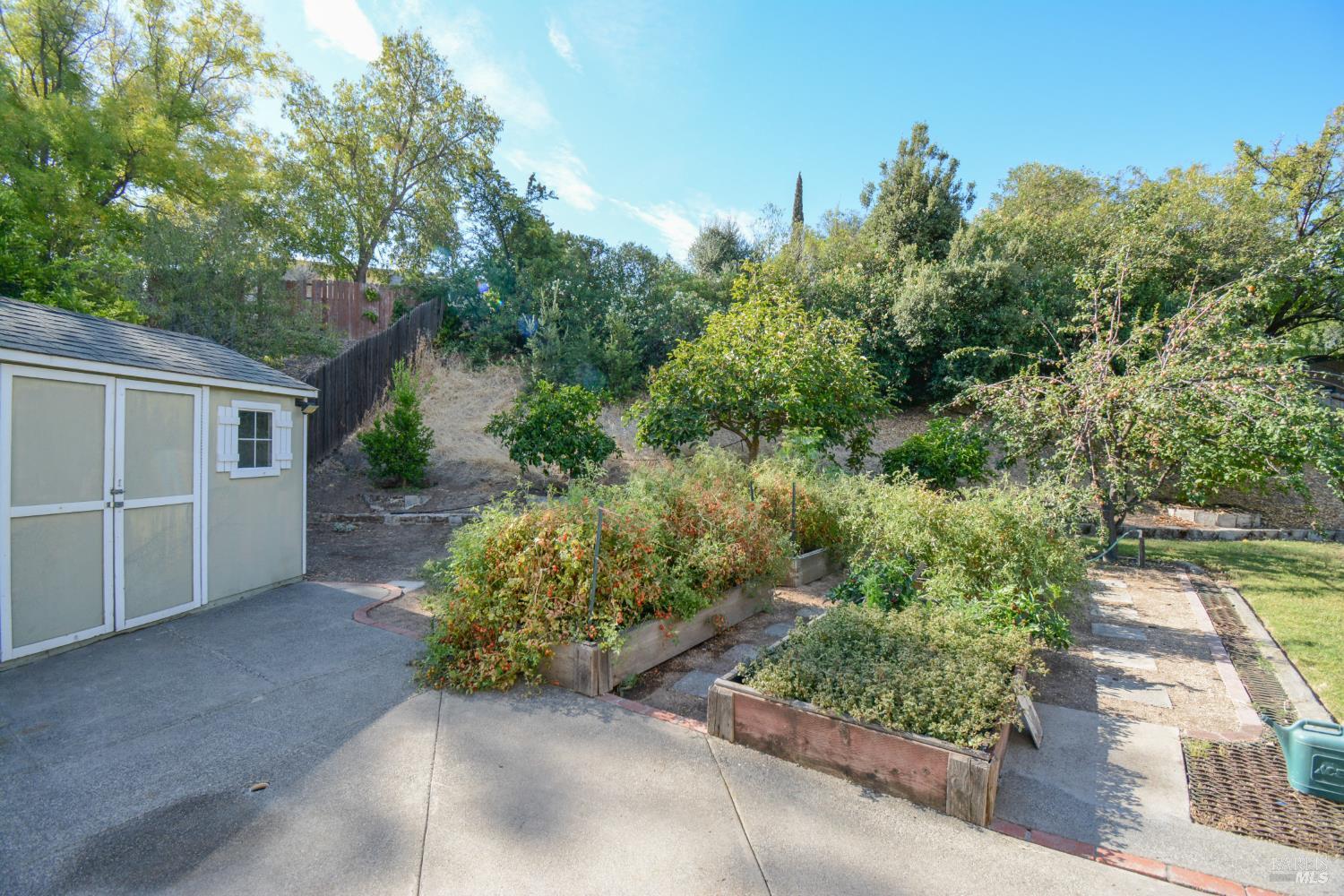 173 Santana Drive Vacaville CA 95687