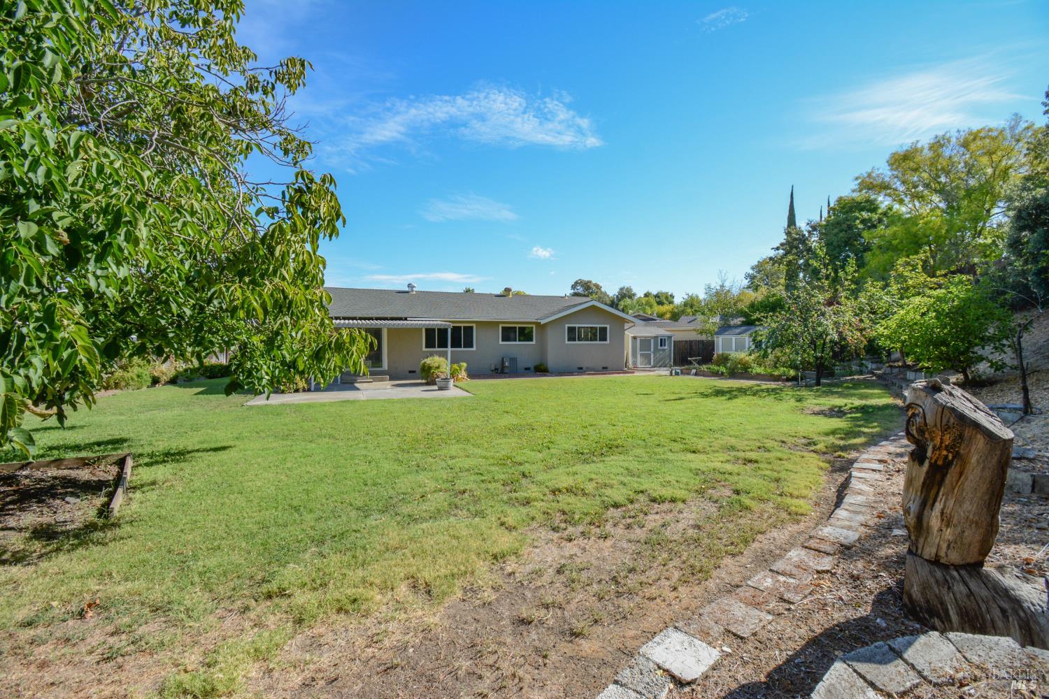 173 Santana Drive Vacaville CA 95687