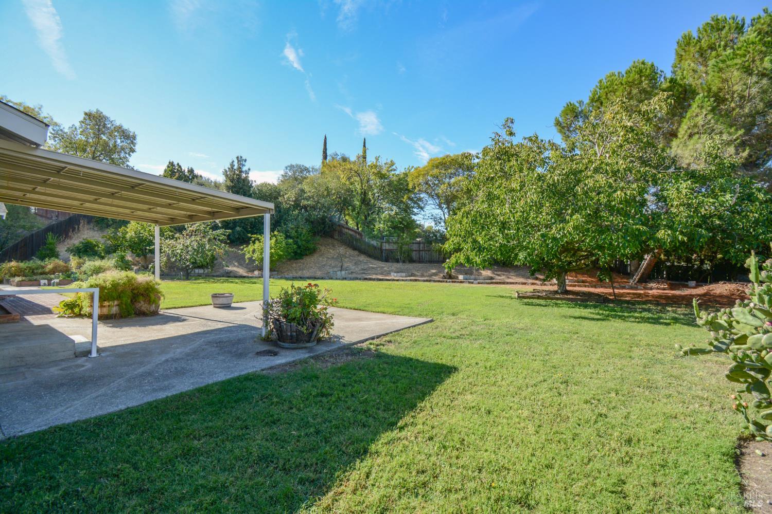 173 Santana Drive Vacaville CA 95687