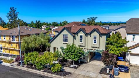 1541 Jainine Street Santa Rosa CA 95403