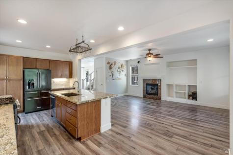 1541 Jainine Street Santa Rosa CA 95403