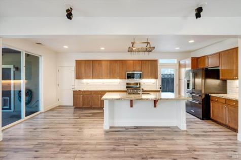 1541 Jainine Street Santa Rosa CA 95403
