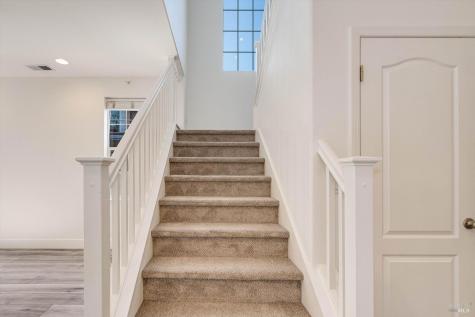 1541 Jainine Street Santa Rosa CA 95403