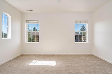 1541 Jainine Street Santa Rosa CA 95403