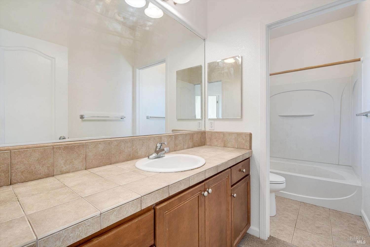 1541 Jainine Street Santa Rosa CA 95403