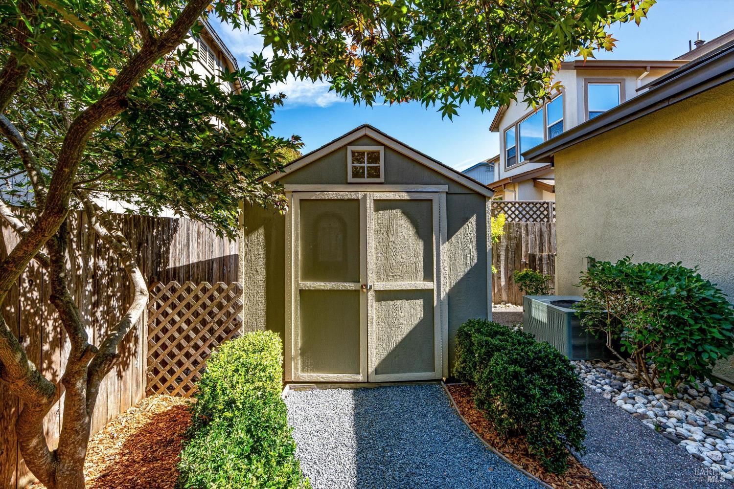 1541 Jainine Street Santa Rosa CA 95403