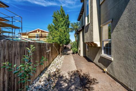 1541 Jainine Street Santa Rosa CA 95403