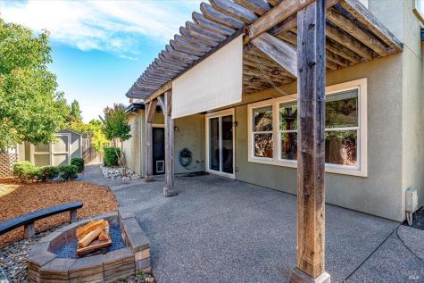1541 Jainine Street Santa Rosa CA 95403