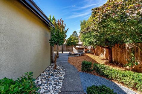 1541 Jainine Street Santa Rosa CA 95403