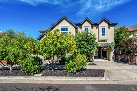 1541 Jainine Street Santa Rosa CA 95403