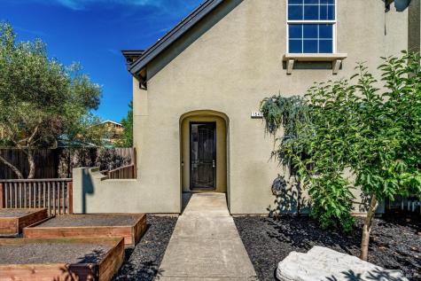 1541 Jainine Street Santa Rosa CA 95403