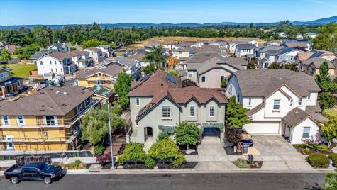 1541 Jainine Street Santa Rosa CA 95403