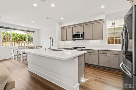 2751 Bella Circle Santa Rosa CA 95407