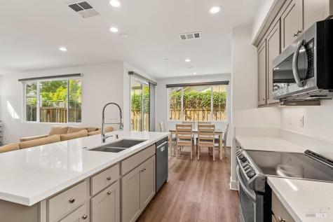 2751 Bella Circle Santa Rosa CA 95407