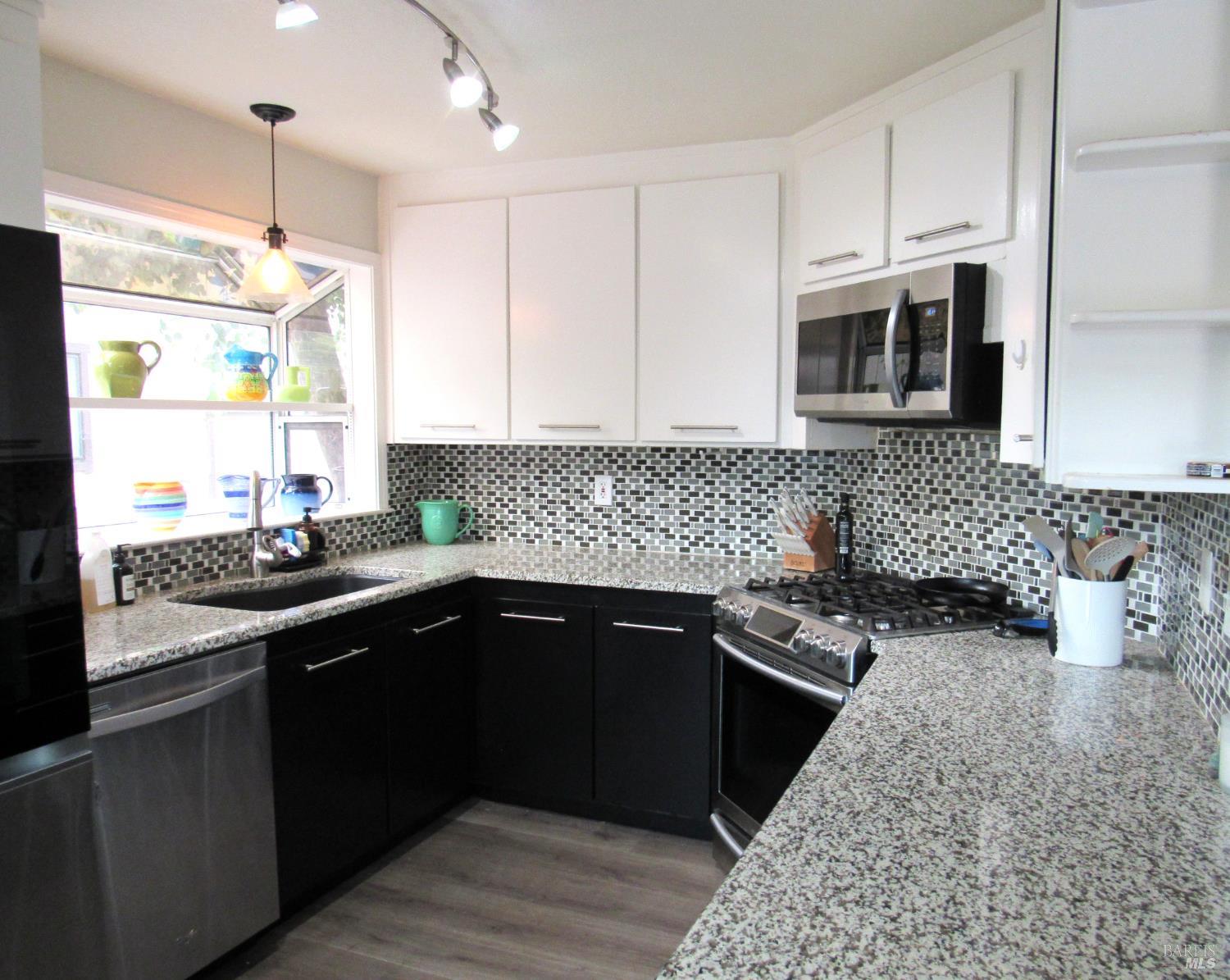 512 Bokman Place Sonoma CA 95476