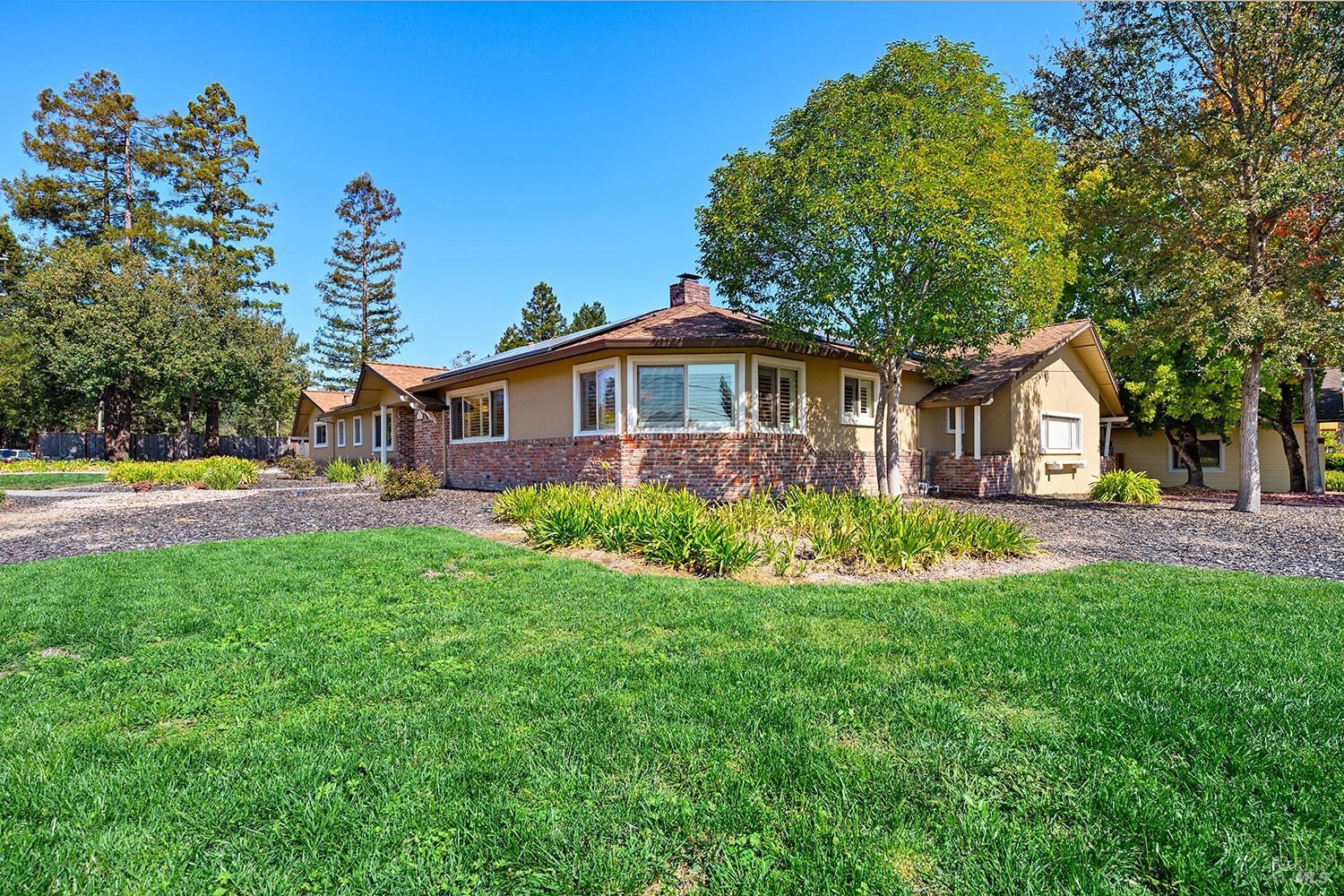 5199 Oak Meadow Drive Santa Rosa CA 95401