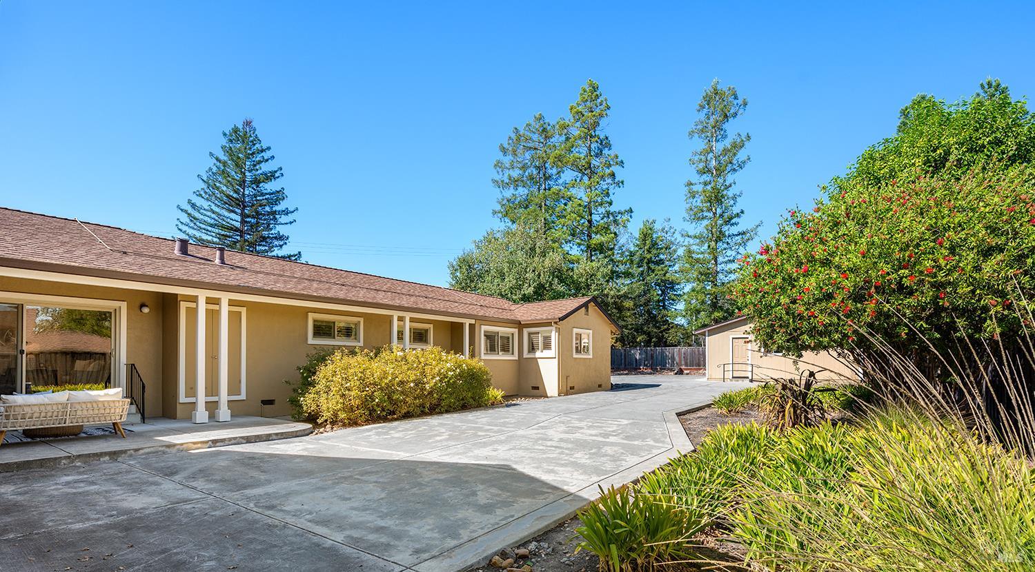 5199 Oak Meadow Drive Santa Rosa CA 95401