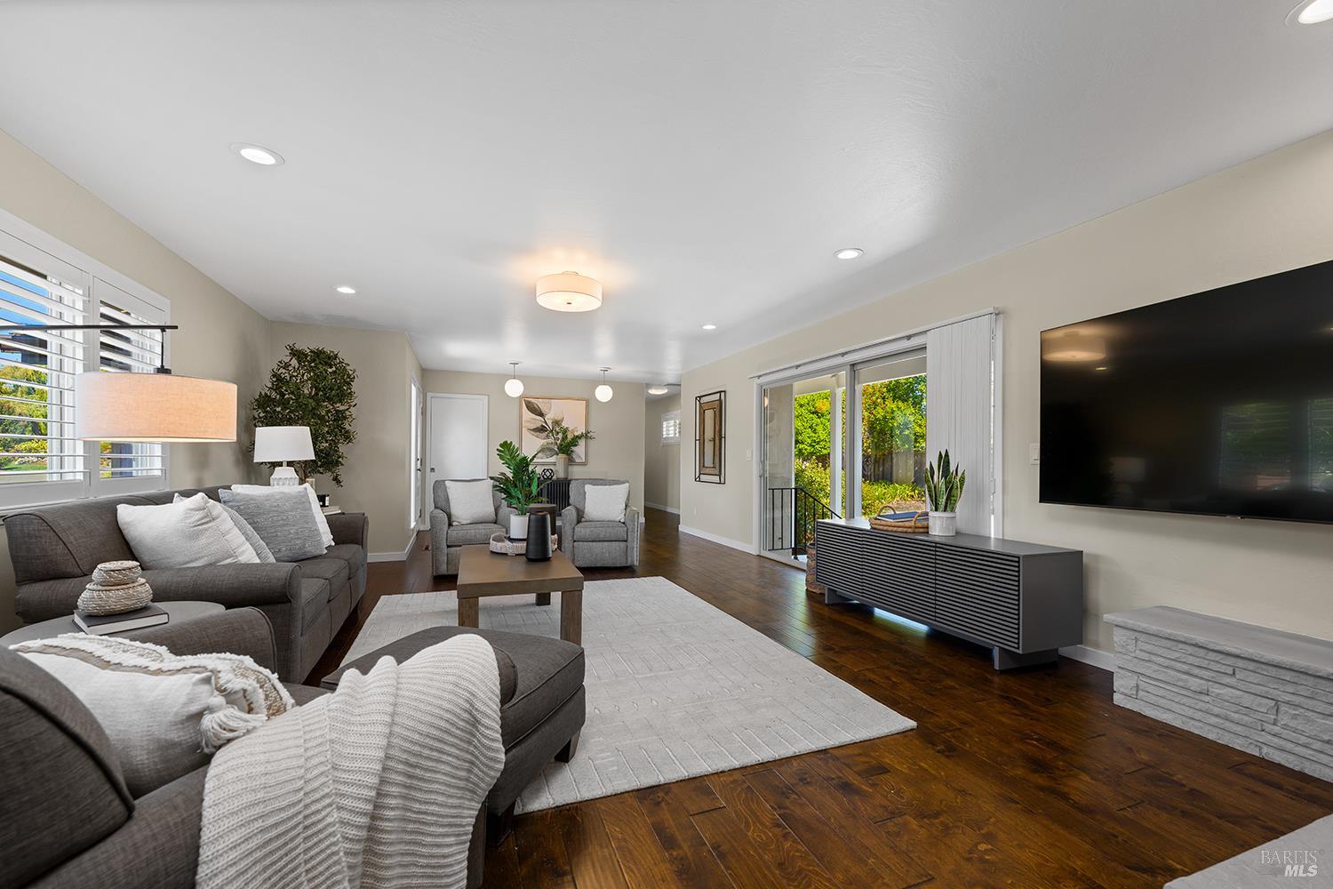 5199 Oak Meadow Drive Santa Rosa CA 95401