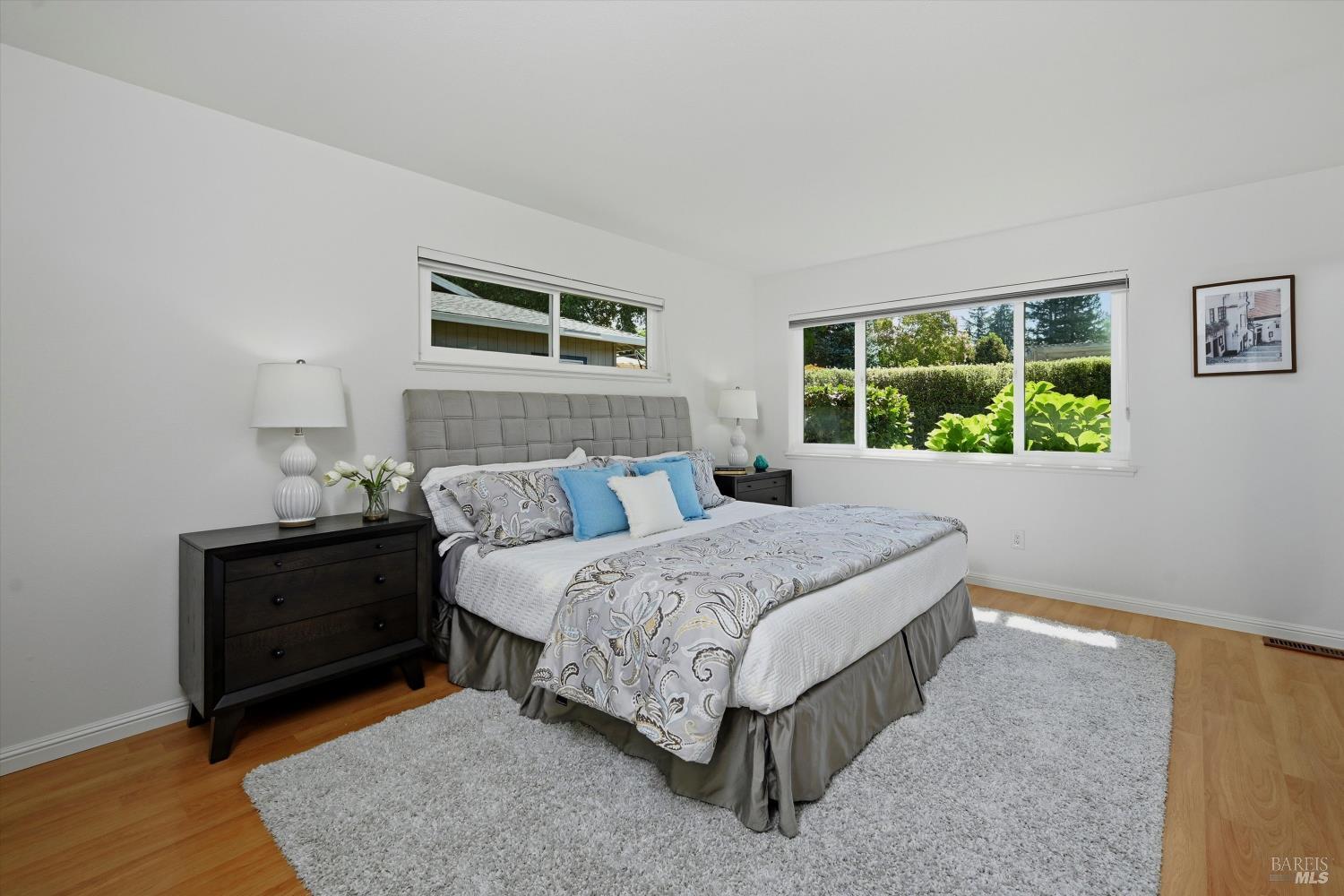 2 Oakhurst Place Santa Rosa CA 95409