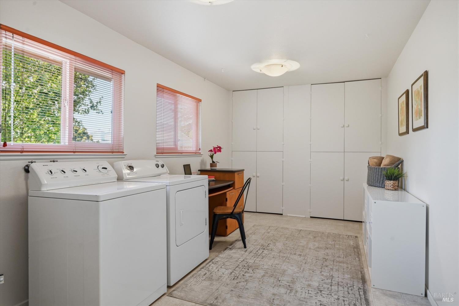 2 Oakhurst Place Santa Rosa CA 95409