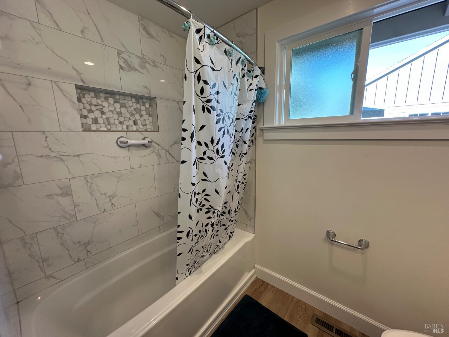 131 Halsey Way Fort Bragg CA 95437