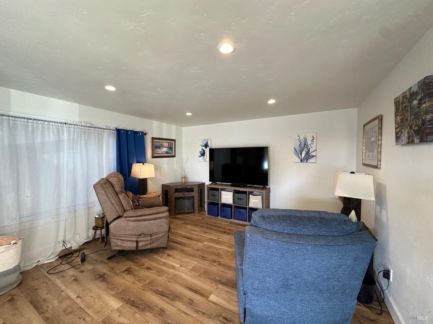 131 Halsey Way Fort Bragg CA 95437