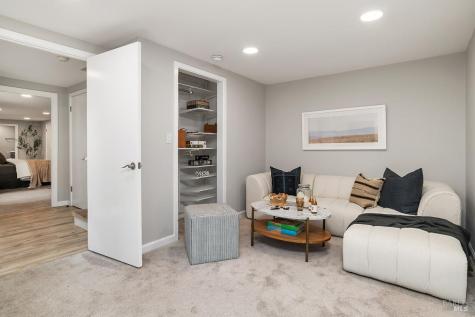 16 Corte Los Sombras Greenbrae CA 94904