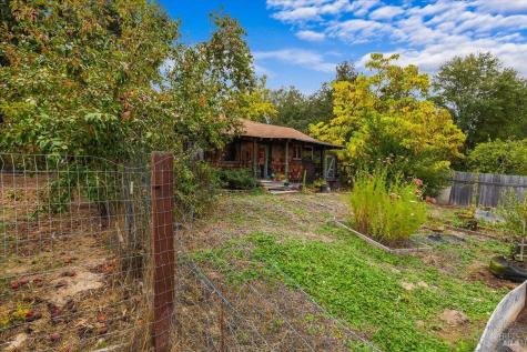 6640 1st Street Forestville CA 95436