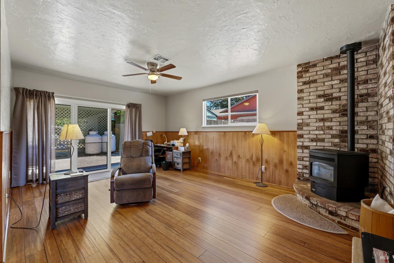 1138 Marwen Drive Ukiah CA 95482