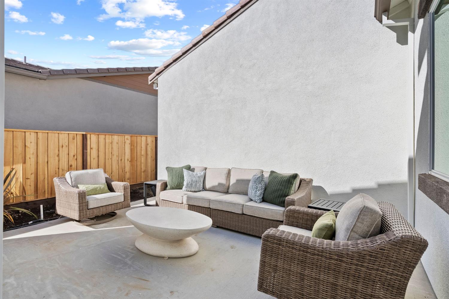 1838 Foster Lane Davis CA 95616