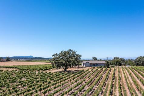 5726 Hall Road Santa Rosa CA 95401